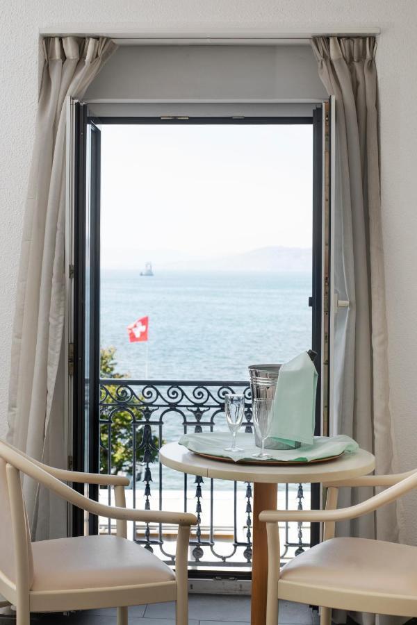 Hotel Du Port Villeneuve Kültér fotó
