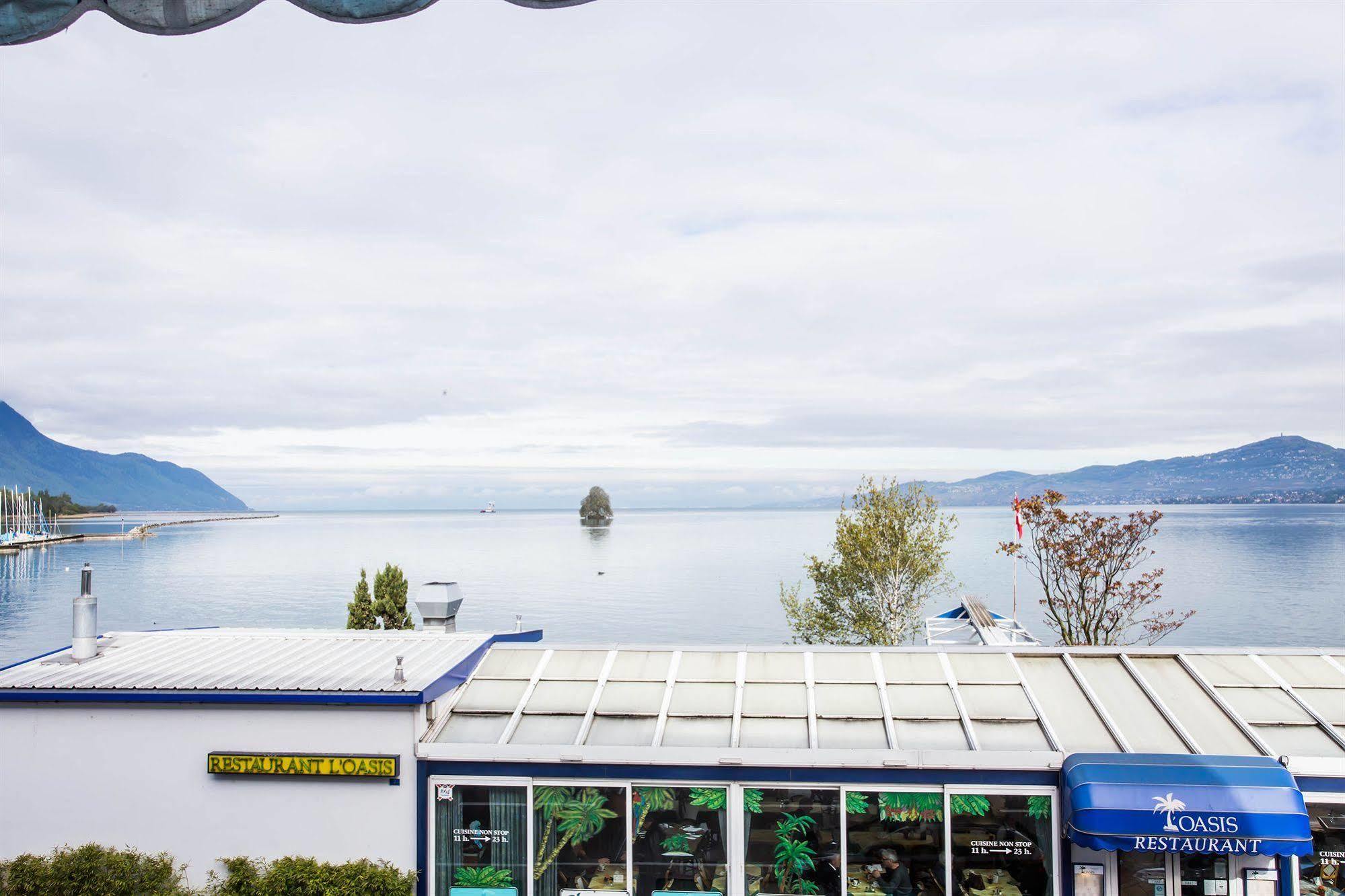 Hotel Du Port Villeneuve Kültér fotó